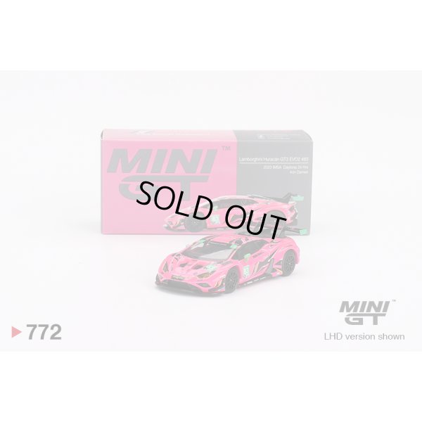 画像1: MINI GT 1/64 Lamborghini Huracan GT3 EVO2 IMSA Daytona 24 Hours 2023 #83 Iron Dames (LHD)