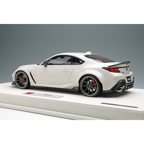 画像3: EIDOLON 1/18 TOM'S GR86 Wide Body 2022 Crystal White Pearl Limited 50 pcs.