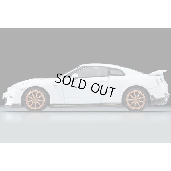 画像3: TOMYTEC 1/64 Limited Vintage NEO NISSAN GT-R Premium edition T-spec 2024 model(White)