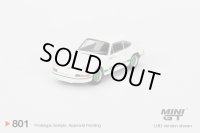 MINI GT 1/64 Porsche 911 Carrera RS 2.7 Grand Prix White/Green Livery (LHD) [Blister Packaging]