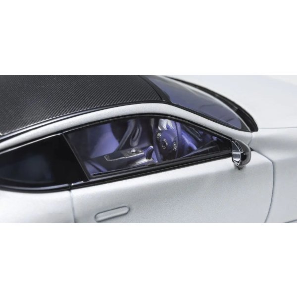 画像6: Kyosho Original 1/43 Lexus LC500 "EDGE" HAKUGIN (Matte White)