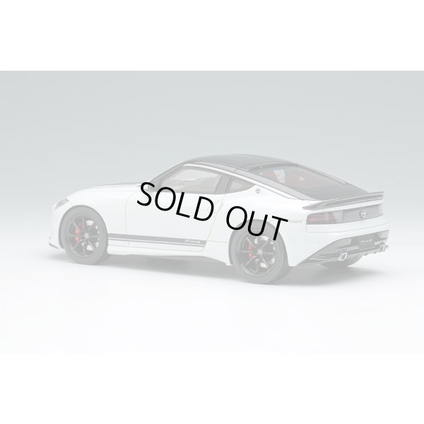 画像3: EIDOLON 1/43 Nissan Fairlady Z Customized Edition 2024 Prism White / Super Black Limited 50 pcs.