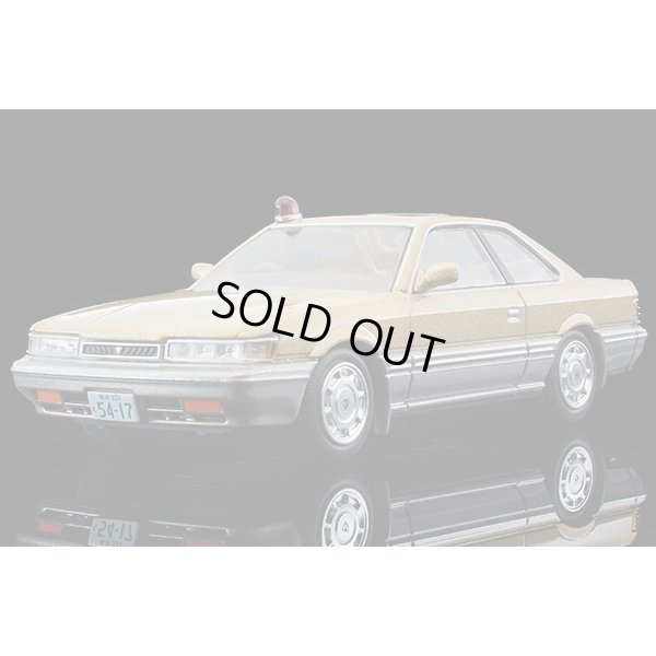 画像1: TOMYTEC 1/64 Limited Vintage NEO Nissan Leopard Altima “帰ってきた あぶない刑事” ver.