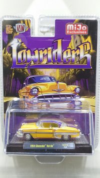 M2 Machines 1/64 1954 Chevrolet Bel Air Lowrider Metallic Yellow