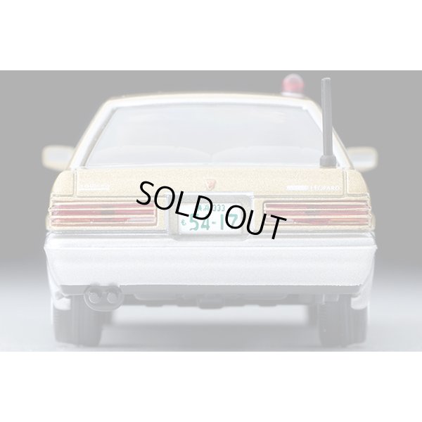 画像4: TOMYTEC 1/64 Limited Vintage NEO Nissan Leopard Altima “帰ってきた あぶない刑事” ver.