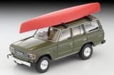 TOMYTEC 1/64 Limited Vintage NEO Toyota Land Cruiser 60 (Olive) with Canoe, Figure