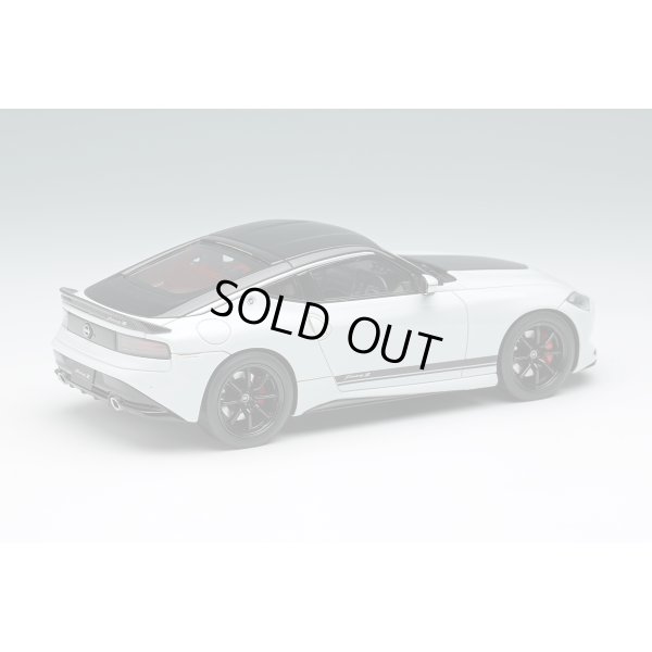 画像4: EIDOLON 1/43 Nissan Fairlady Z Customized Edition 2024 Prism White / Super Black Limited 50 pcs.