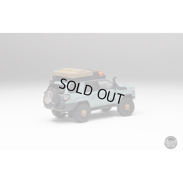 画像8: Gaincorp Products 1/64 Toyota 4Runner TRD Pro Overland Lunaroc [DiecastTalk特注]