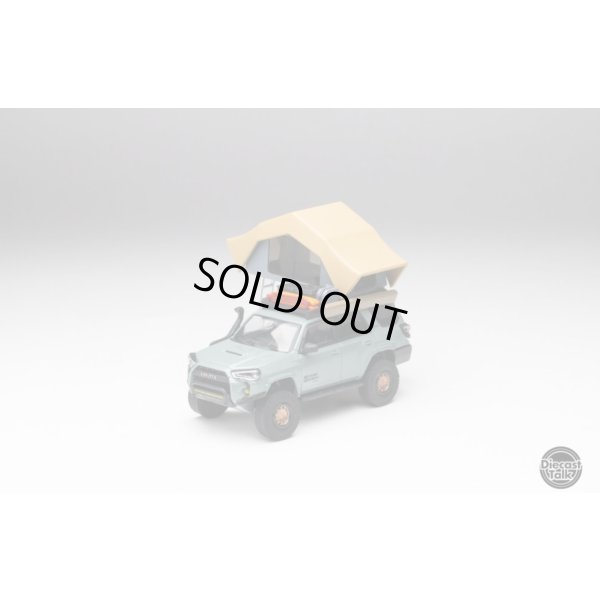 画像14: Gaincorp Products 1/64 Toyota 4Runner TRD Pro Overland Lunaroc [DiecastTalk特注]