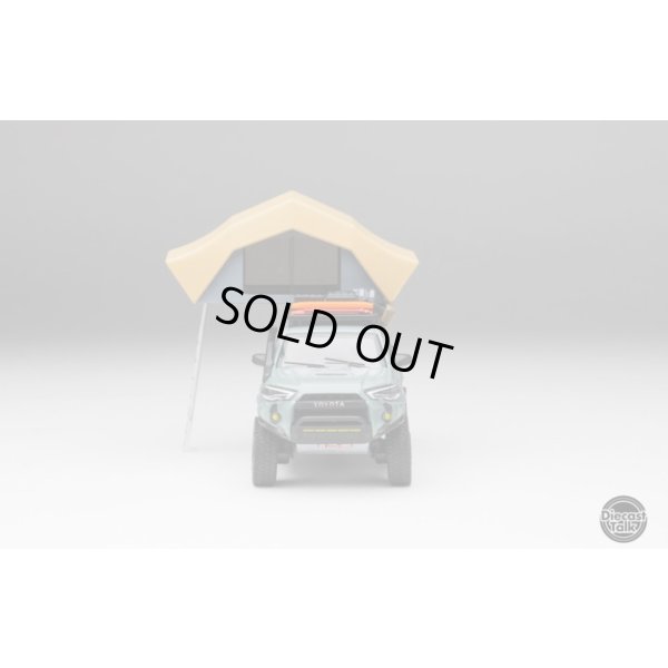 画像16: Gaincorp Products 1/64 Toyota 4Runner TRD Pro Overland Lunaroc [DiecastTalk特注]