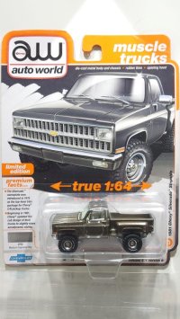 auto world 1/64 1981 Chevrolet Silverado 10 Stepside Graystone