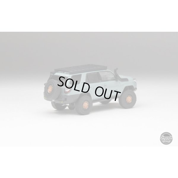 画像4: Gaincorp Products 1/64 Toyota 4Runner TRD Pro Overland Lunaroc [DiecastTalk特注]