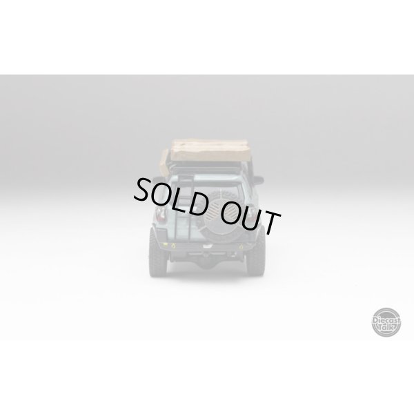 画像12: Gaincorp Products 1/64 Toyota 4Runner TRD Pro Overland Lunaroc [DiecastTalk特注]