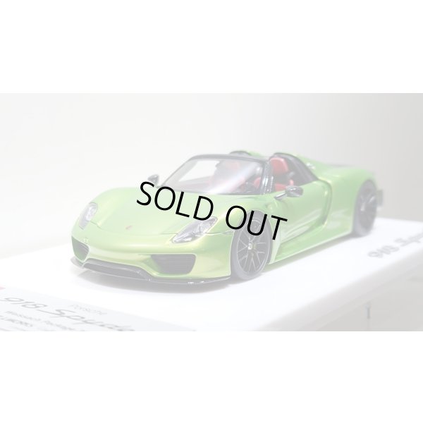 画像9: EIDOLON 1/43 Porsche 918 Spyder weissach package 2011 Giallo Verde Pearl Limited 35 pcs.