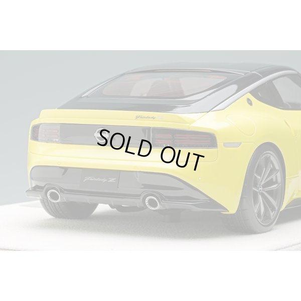 画像6: EIDOLON 1/18 Nissan Fairlady Z “Version ST” 2023 Ikazuchi Yellow / Super Black