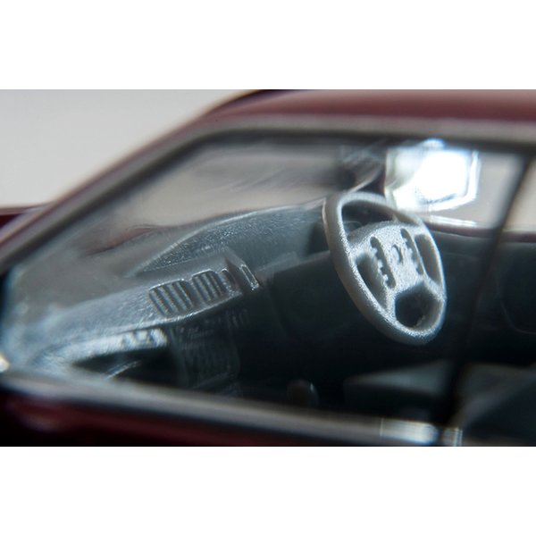 画像8: TOMYTEC 1/64 Limited Vintage NEO Nissan Gloria Cima TYPE-II S (Red) 1990