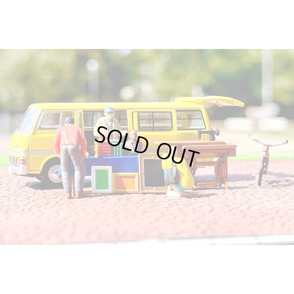 画像2: TOMYTEC 1/64 Diorama Collection #CarSnap25a Flea Market