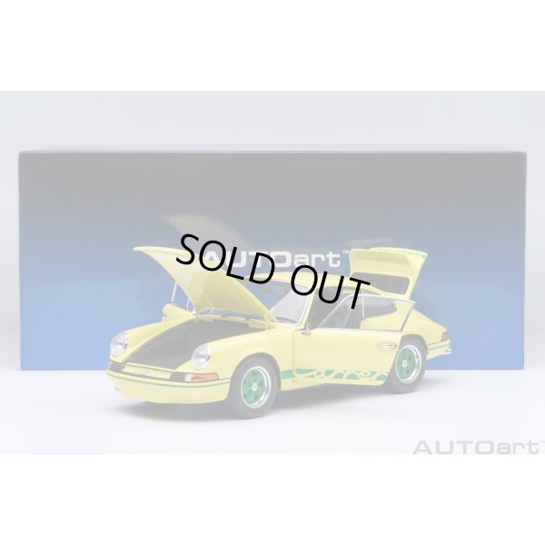画像23: AUTOart 1/18 Porsche 911 Carrera 2.7 RS (Light Yellow with Green stripes)