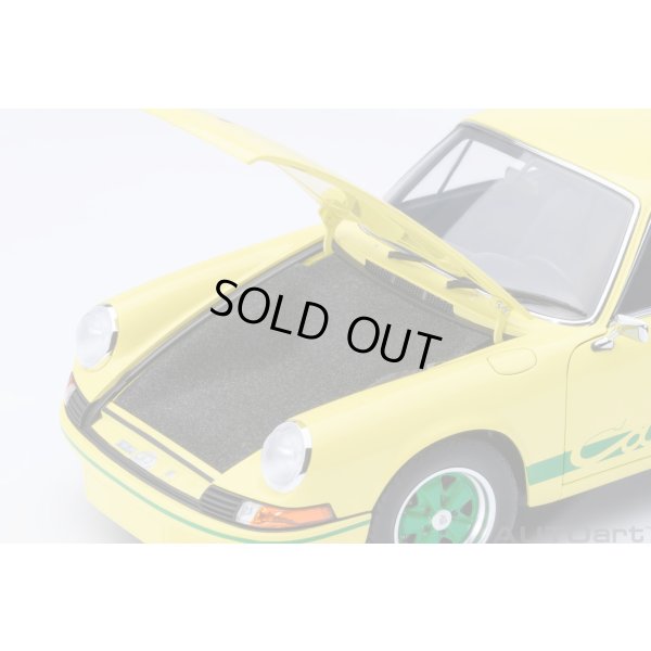 画像11: AUTOart 1/18 Porsche 911 Carrera 2.7 RS (Light Yellow with Green stripes)