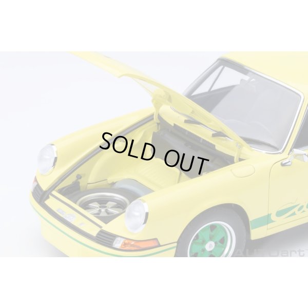 画像12: AUTOart 1/18 Porsche 911 Carrera 2.7 RS (Light Yellow with Green stripes)
