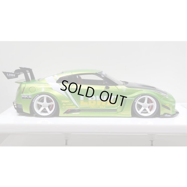 画像6: EIDOLON 1/43 LB Silhouette WORKS GT 35GT-RR (GT Wing Version) Giallo Verde Pearl Limited 32 pcs.