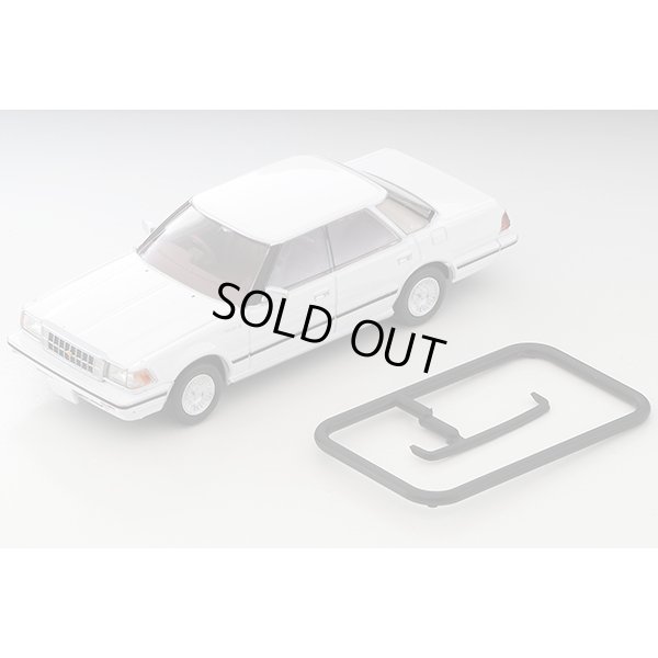 画像9: TOMYTEC 1/64 Limited Vintage NEO Toyota Crown Hardtop 3.0 Royal Saloon G (White) 1985