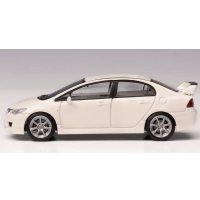 MOTORHELIX 1/64 Honda Civic Type R FD2 Championship White