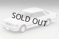 TOMYTEC 1/64 Limited Vintage NEO Toyota Crown Hardtop 3.0 Royal Saloon G (White) 1985