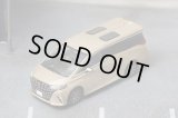 Diecast Team 1/64 Toyota Alphard 2024 Gold RHD