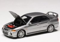 MOTORHELIX 1/64 Mitsubishi Lancer Evolution IV Steel Silver Metallic