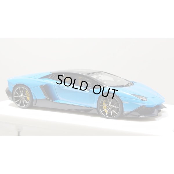 画像5: EIDOLON 1/43 Lamborghini Aventador LP720-4 50th Anniversario 2013 Azzurro Pearl with Roof panel Carbon Limited 32 pcs.