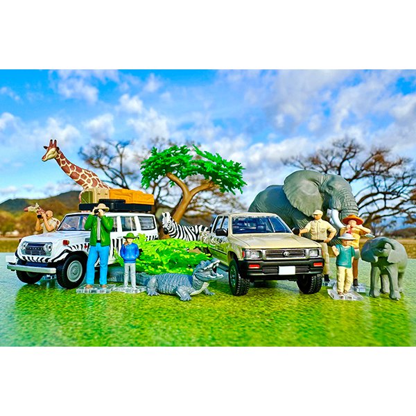 画像10: TOMYTEC 1/64 "Kaiyodo (海洋堂)" x "Tomica Limited Vintage" Diorama Collection 64 #CarSnap29a Safari 2 (with Toyota Hilux 4WD Pickup Double Cab)