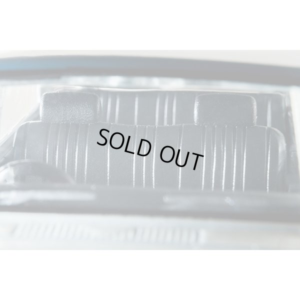 画像8: TOMYTEC 1/64 Limited Vintage Toyota Land Cruiser FJ56V (White/Blue)