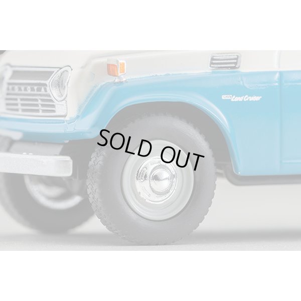 画像7: TOMYTEC 1/64 Limited Vintage Toyota Land Cruiser FJ56V (White/Blue)