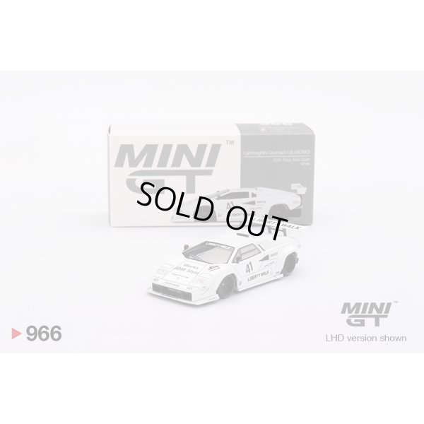 画像1: MINI GT 1/64 Lamborghini Countach LB-WORKS Tokyo Auto Salon 2024 White (LHD)