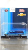 M2 Machines 1/64 2013 Chevrolet Cheyenne Super 30 Dually Camper Shell Blue