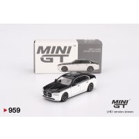 MINI GT 1/64 BMW i7 xDrive60 Alpine White/Black Sapphire (LHD)