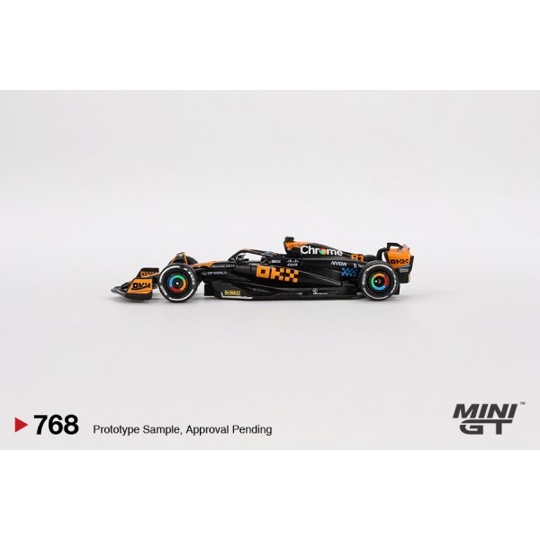 画像4: MINI GT 1/64 McLaren F1 MCL60 2023 3rd place winner #81 Japanese Grand Prix O. Piastri