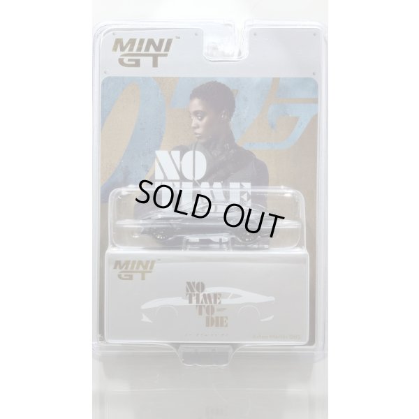 画像1: MINI GT 1/64 Aston Martin DBS "No Time to Die" English Version Package