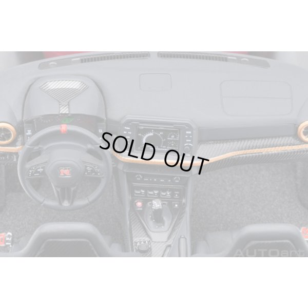 画像18: AUTOart 1/18 Nissan GT-R50 by Italdesign Metallic Red/Gold