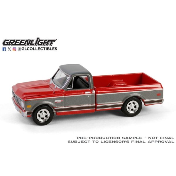 画像1: GREEN LiGHT EXCLUSIVE 1/64 1972 Chevy Cheyenne C10 Short Bed - Ruby Red and Gunmetal Gray
