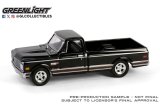 GREEN LiGHT EXCLUSIVE 1/64 1972 Chevy Cheyenne C10 Short Bed - Black