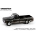 画像1: GREEN LiGHT EXCLUSIVE 1/64 1972 Chevy Cheyenne C10 Short Bed - Black (1)