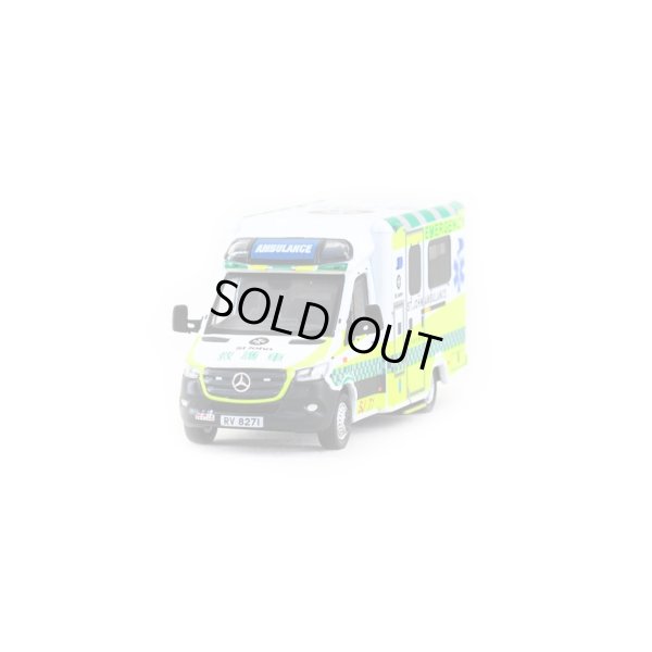 画像6: Tiny City Die-cast Model Car -MERCEDES-BENZ Sprinter Facelift St. John Ambulance (SJ71)
