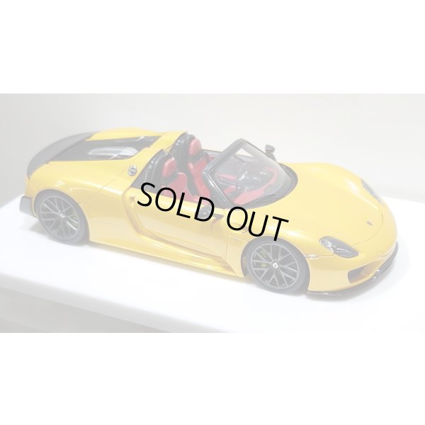 画像11: EIDOLON 1/43 Porsche 918 Spyder weissach package 2011 Grande Giallo Pearl Limited 35 pcs.
