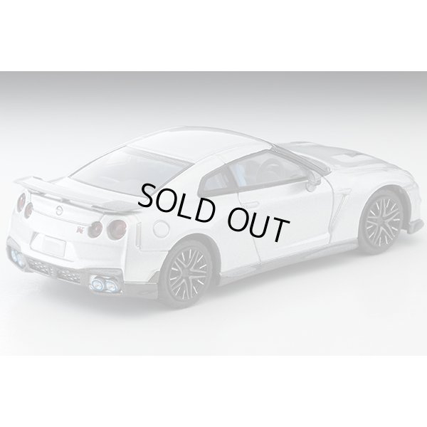 画像2: TOMYTEC 1/64 Limited Vintage NEO NISSAN GT-R Premium edition 2025 model (Silver)