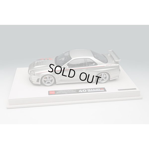 画像13: EIDOLON 1/18 NISSAN SKYLINE GT-R (BNR34 NISMO R-tune Version) 2004 Silver/Nismo Stripe Limited 120 pcs.