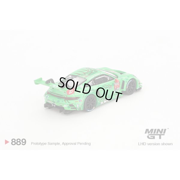 画像2: MINI GT 1/64 Porsche 911 GT3R AO Racing "Lexi" 2024 IMSA Daytona 24H Class 2nd Place #77 M. Christensen/L. Heinrich/S. Priaulx