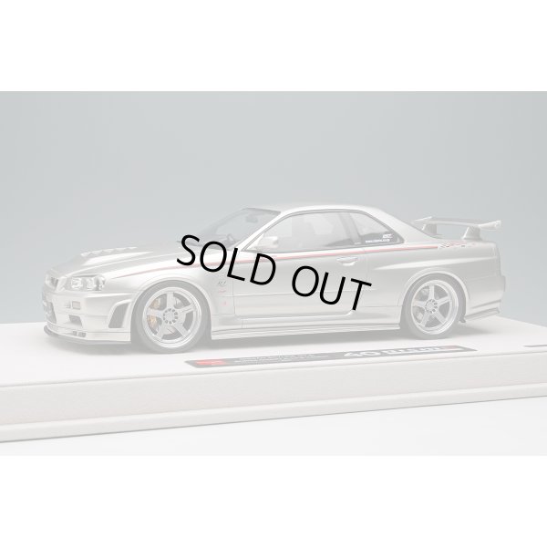 画像1: EIDOLON 1/18 NISSAN SKYLINE GT-R (BNR34 NISMO R-tune Version) 2004 Silver/Nismo Stripe Limited 120 pcs.