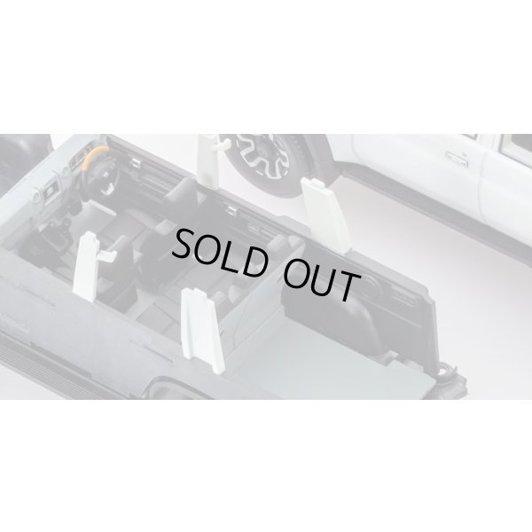 画像6: Kyosho Original 1/43 Toyota Land Cruiser 70 Super White II